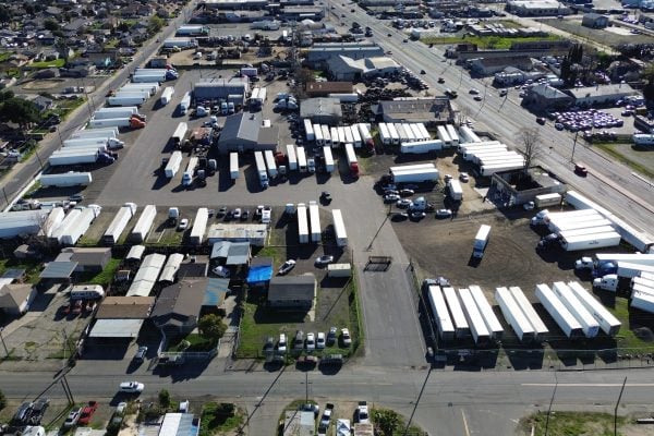 Truck Parking Near Me